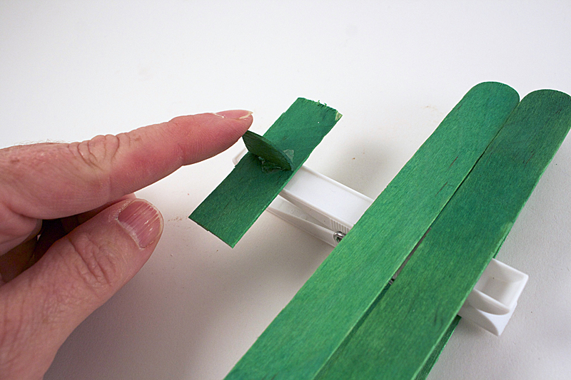 clothespin-airplanes-step-4
